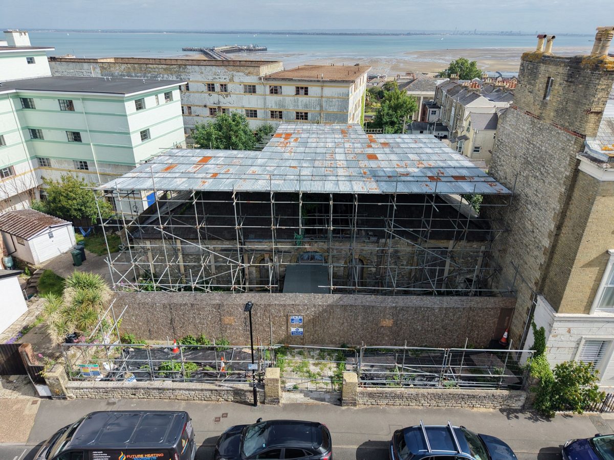 VECTIS HALL BACK UP FOR AUCTION WITH NIL RESERVE AFTER PREVIOUS SALE POSTPONED