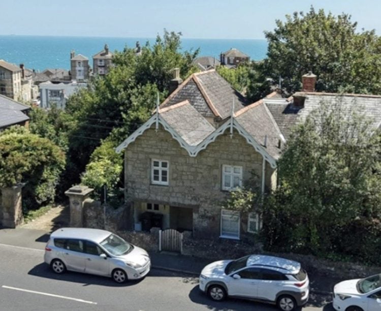 22 RESIDENTIAL PROPERTIES ACROSS THE ISLE OF WIGHT UP FOR AUCTION THIS MONTH