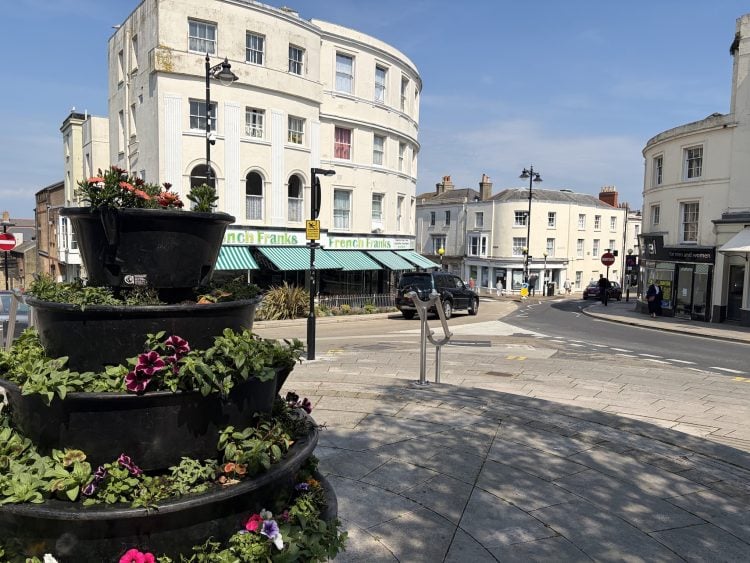 LAST CHANCE TO APPLY FOR KEY ROLE HELPING SHAPE HOW £19.5MILLION IS SPENT IN RYDE