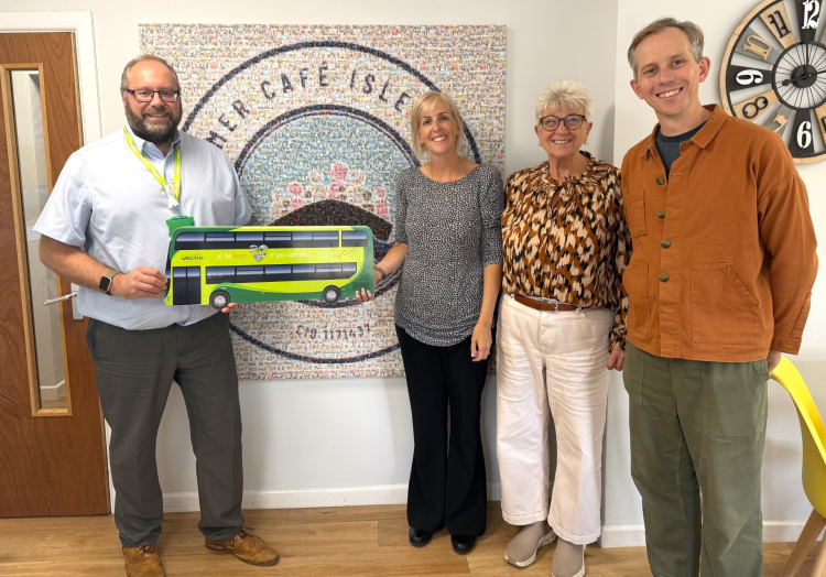 £750 BOOST FOR COWES DEMENTIA CHARITY THANKS TO SOUTHERN VECTIS