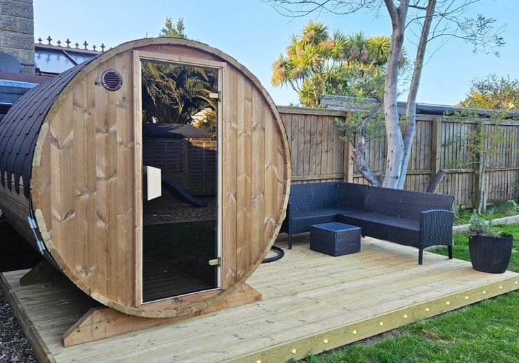 WIGHT SPAS & POOLS TEAMS UP WITH MYO MASTER TO EXPAND HOME WELLNESS RANGE
