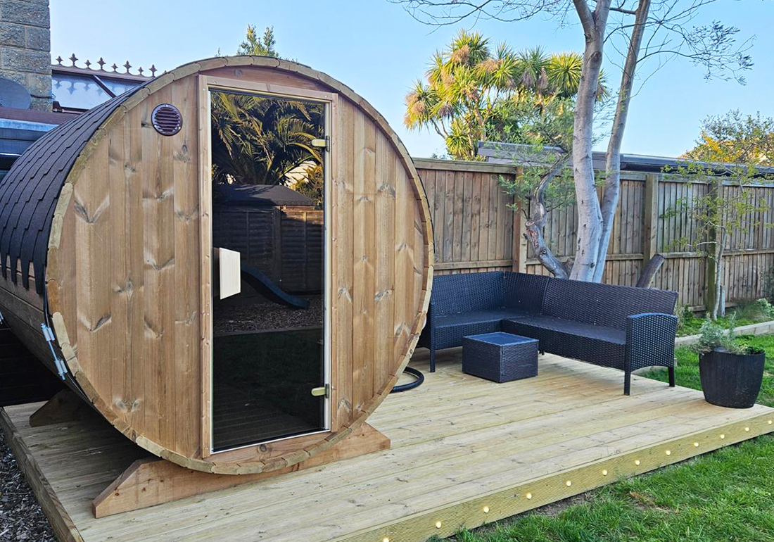 WIGHT SPAS & POOLS TEAMS UP WITH MYO MASTER TO EXPAND HOME WELLNESS RANGE