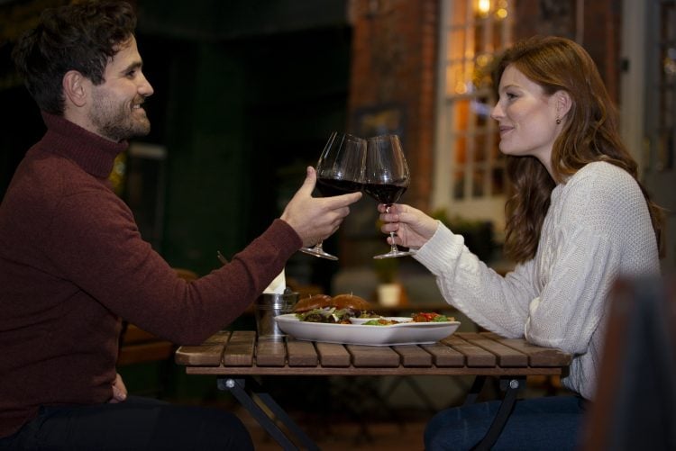NEW BUSINESS AIMS TO BRING RELAXED DATING EVENTS SPARKING A LITTLE ‘ISLAND CHEMISTRY’