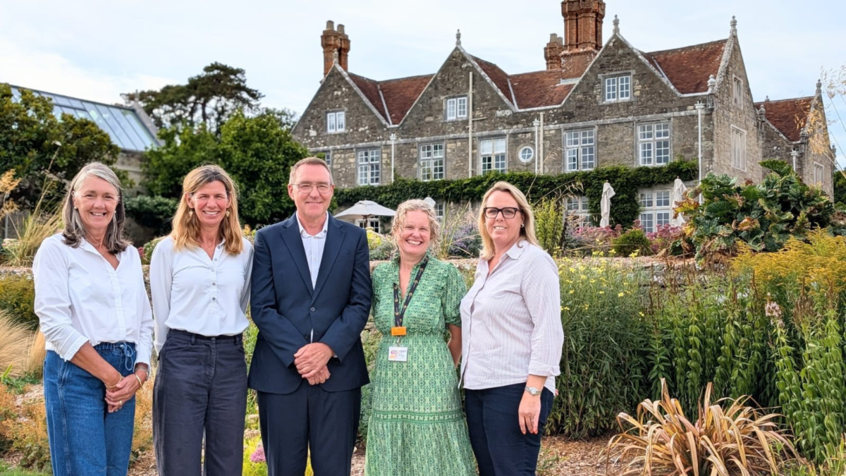 OVER £16,000 RAISED FOR MOUNTBATTEN AT BARTON MANOR SUMMER DRINKS EVENT