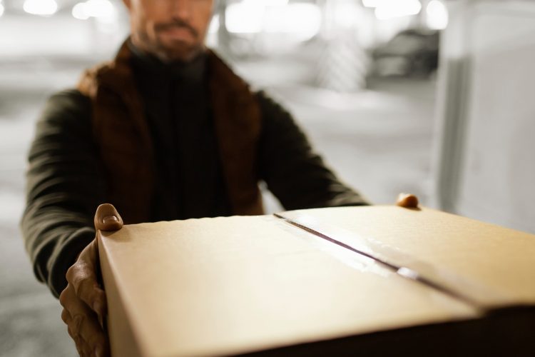 STREAMLINING PARCEL SHIPPING: HOW MODERN UK COURIER SERVICES DELIVERY RELIABILITY
