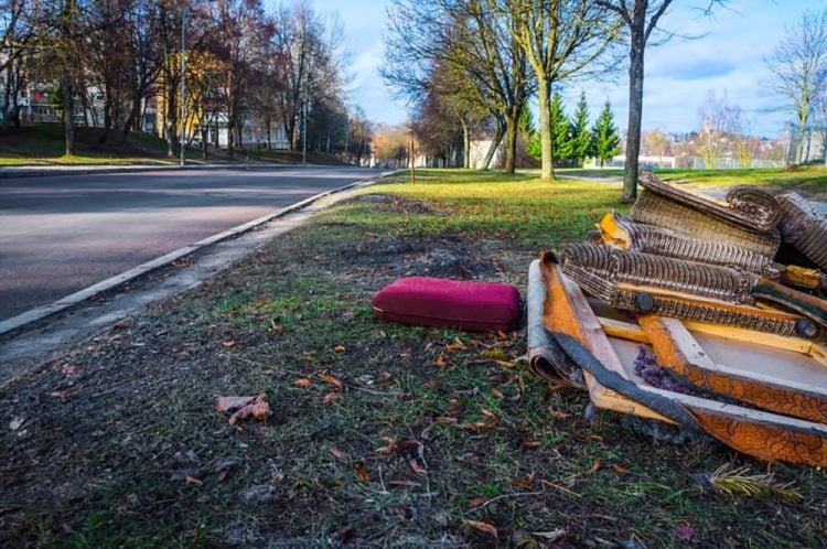 BULKY WASTE CHARGE NEXT UP ON COUNCILS BUDGET CUT REVIEW