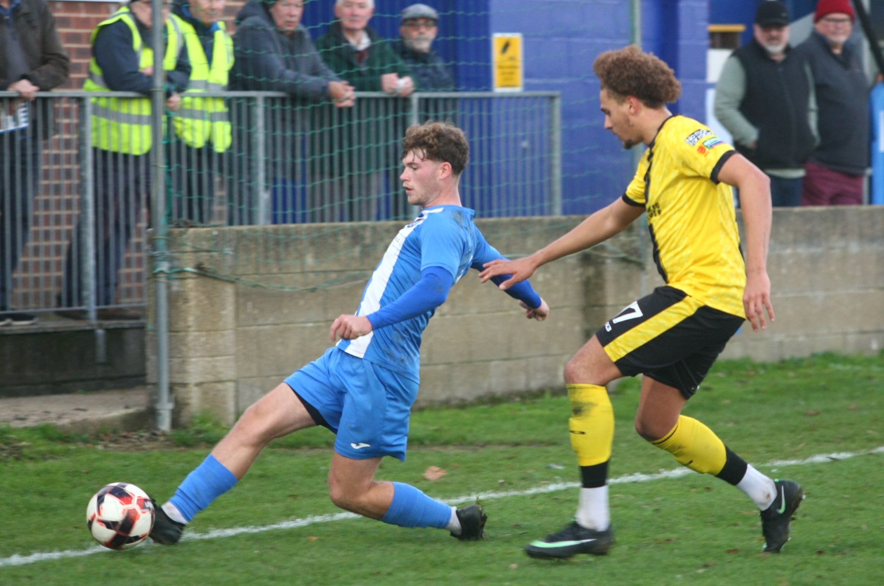 COWES SPORTS’ FA VASE DREAM ENDS AS BUCKLAND STRIKE TWICE