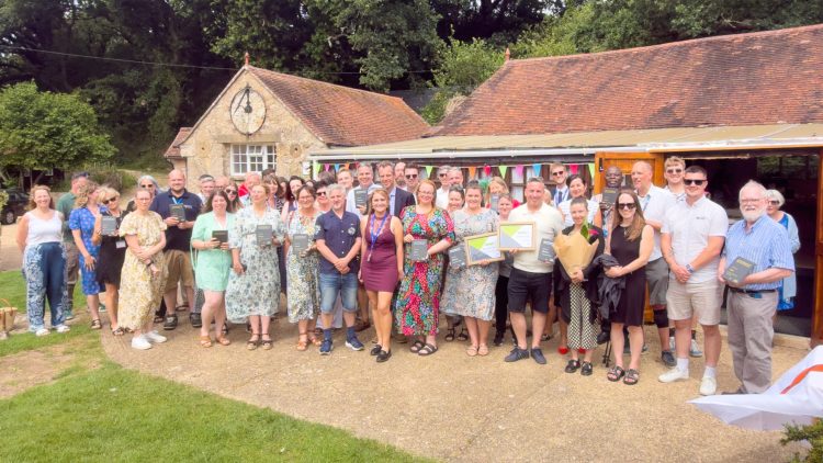ISLE OF WIGHT GREEN SCHEME SAVED BY 10 LOCAL SPONSORS INCLUDING VEOLIA