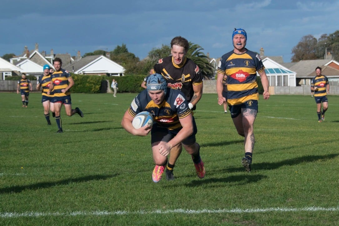 ISLE OF WIGHT RFC MAINTAIN PERFECT START WITH CONVINCING WIN OVER WINCHESTER
