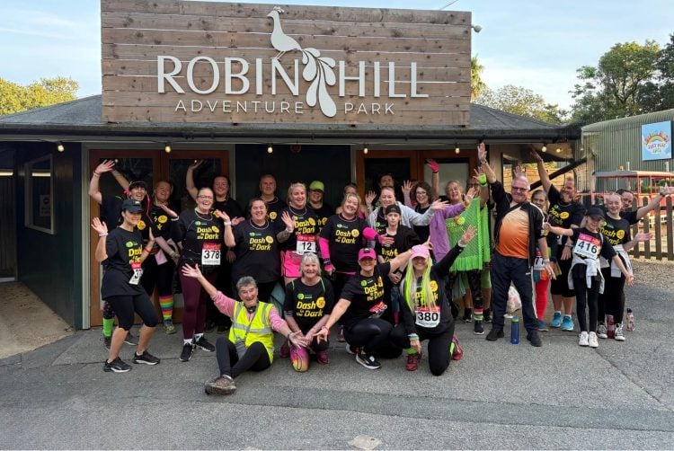SANDOWN GYM RAISES OVER £1,400 FOR CHARITY WITH ZUMBATHON AND DASH IN THE DARK