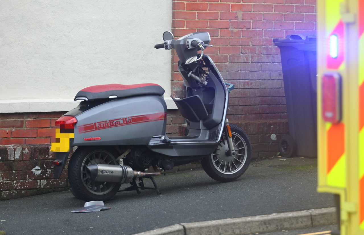 MOTORCYCLIST KNOCKED OFF BIKE IN EARLY MORNING NORTHWOOD COLLISION