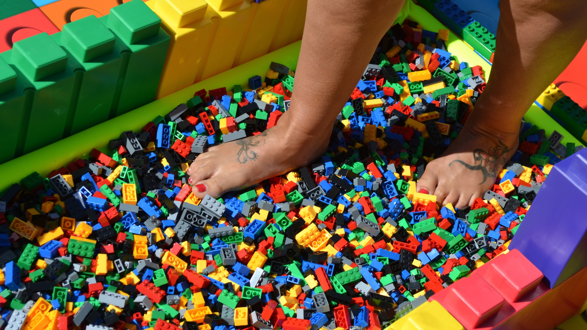 ISLANDERS DARE TO BRAVE FIRST LEGO WALK AT MOUNTBATTEN FIREWORKS EVENT