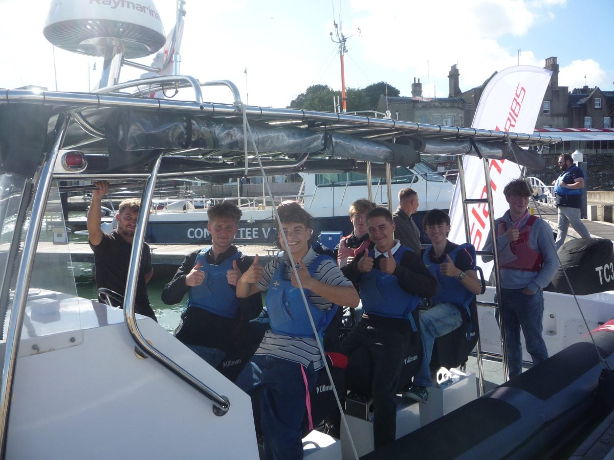 MARINE CAREERS FAIR OPENS UP OCEANS OF OPPORTUNITY FOR YOUNG ISLANDERS