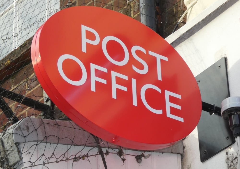 EAST COWES POST OFFICE TO REOPEN MORE THAN 2 YEARS AFTER CLOSURE