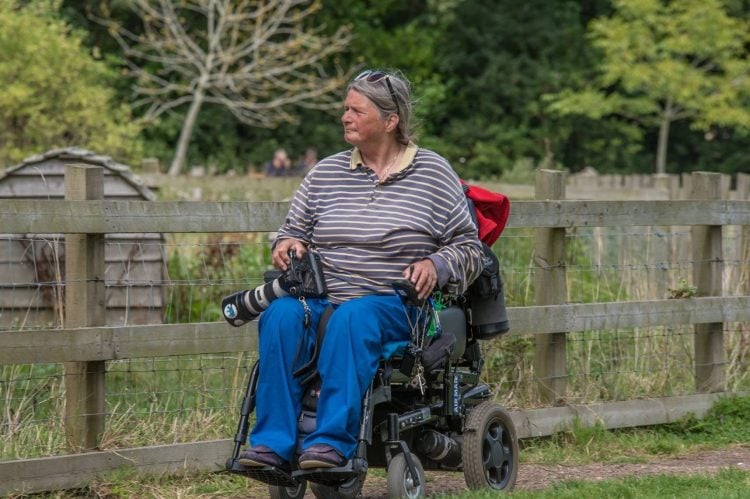 APPEAL TO BUY DREAM CAMERA FOR ISLE OF WIGHT RUGBY PHOTOGRAPHER