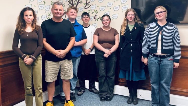 COUNCIL CHAIRMAN PRAISES YOUTH COUNCIL AS POWERFUL VOICE FOR YOUNGSTERS