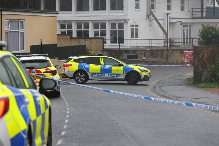 POLICE CORDON IN PLACE FOLLOWING SUSPECTED ‘STABBING’ IN SHANKLIN